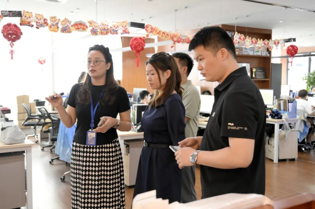 热烈欢迎 | 广东省广州市沈总一行莅临安护通参观考察